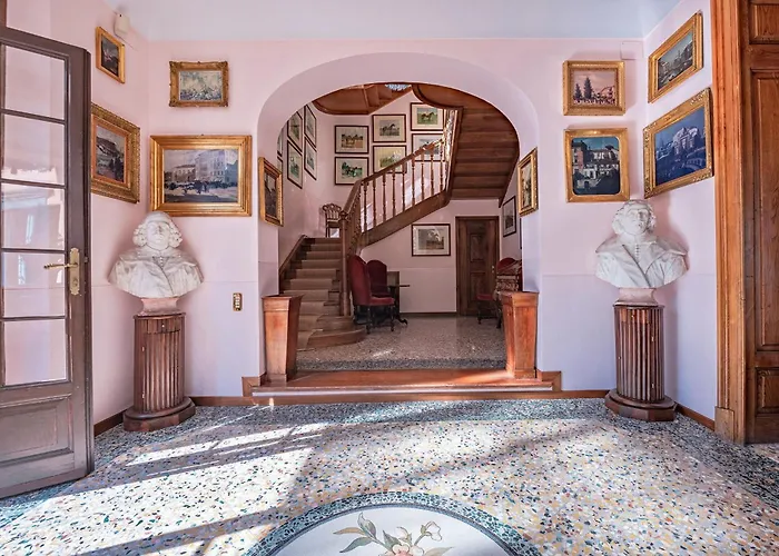 Menaggio Villa *